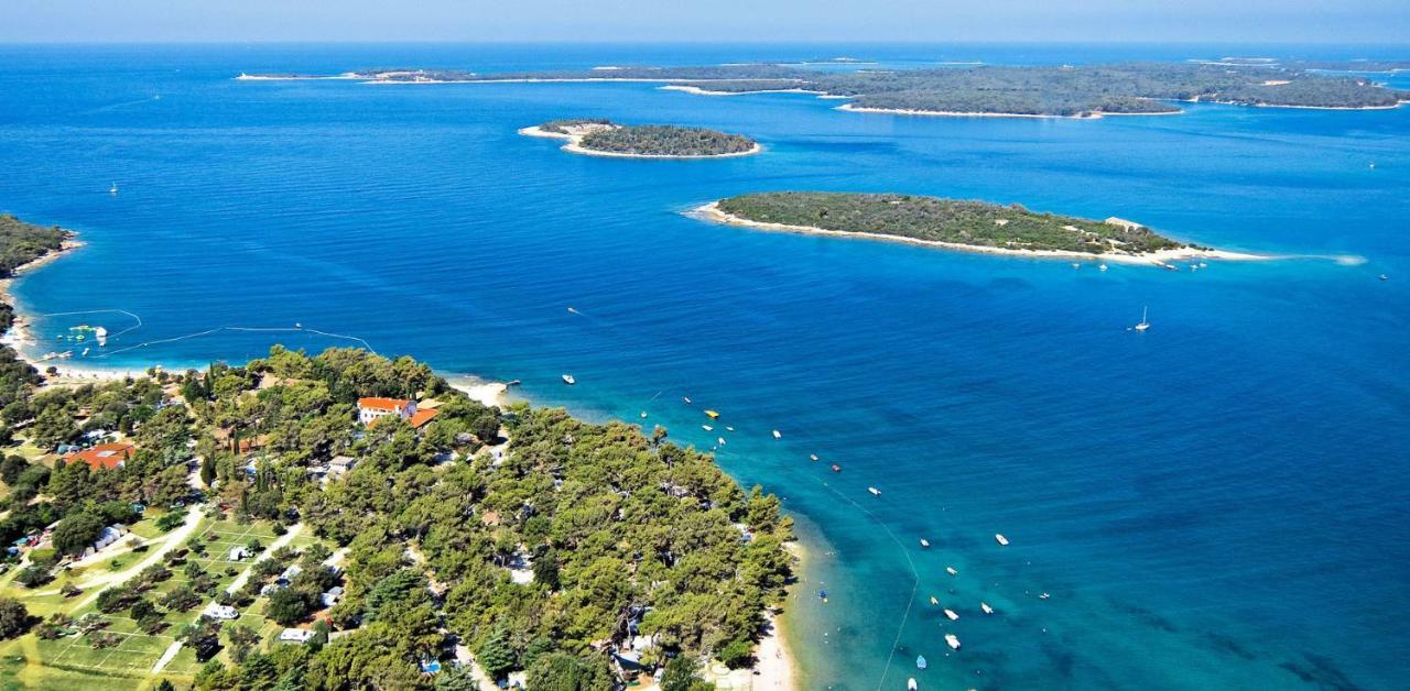 Apartments Dina Πούλα Εξωτερικό φωτογραφία