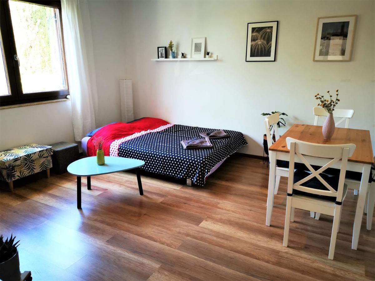 Apartments Dina Πούλα Εξωτερικό φωτογραφία